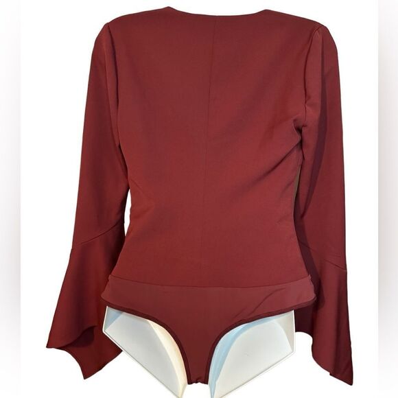 NWT Revolve Stylestalker Ayden Bell Sleeve Bodysuit - Picture 6 of 10